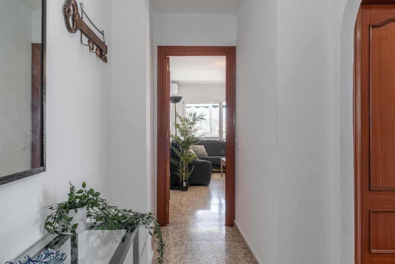 Tuguest Heroe Apartment Málaga Eksteriør bilde