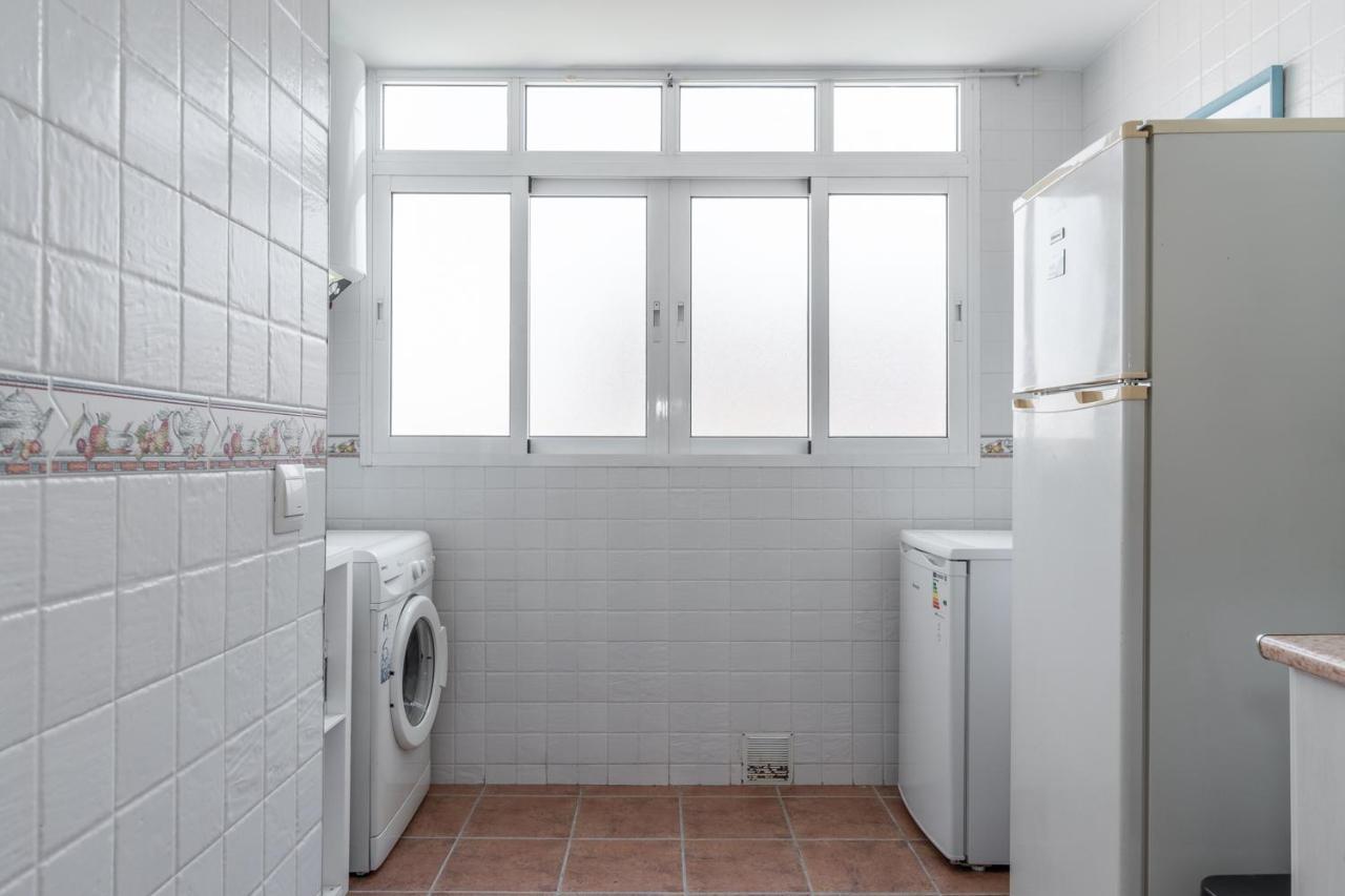 Tuguest Heroe Apartment Málaga Eksteriør bilde