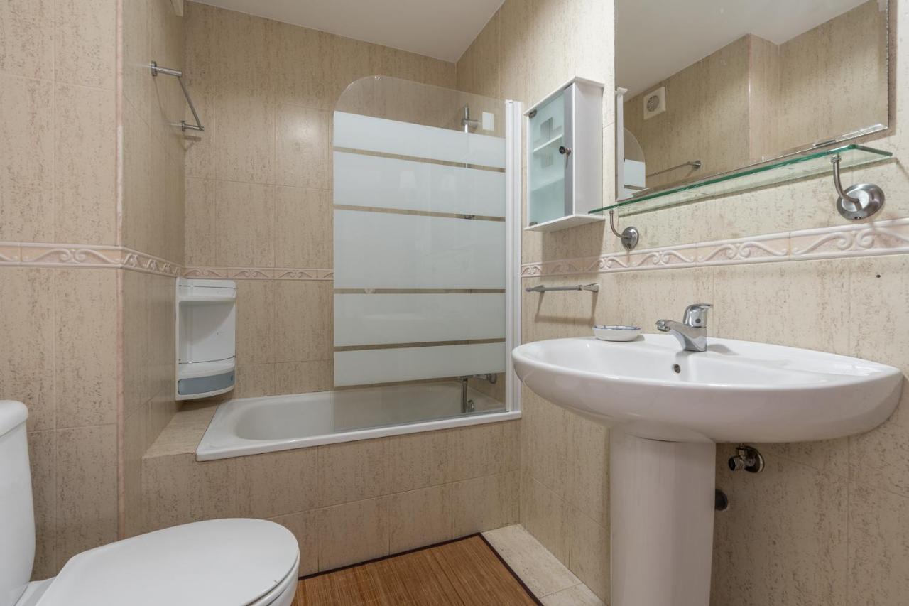 Tuguest Heroe Apartment Málaga Eksteriør bilde